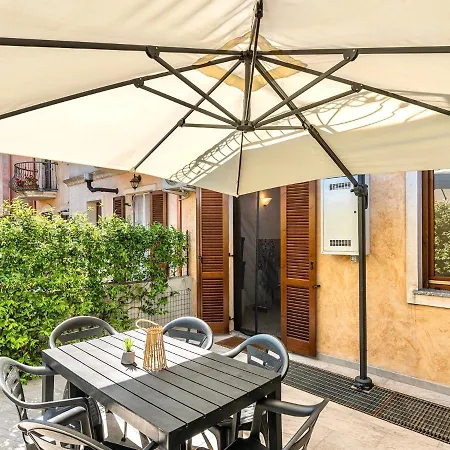 A Casa Di Luca Дом отдыха *